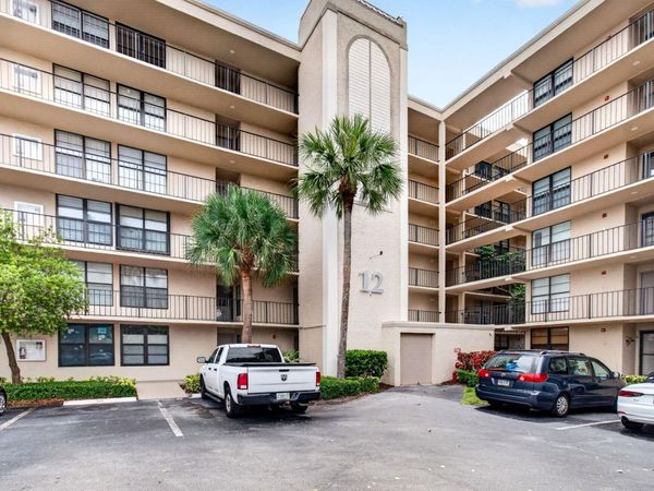 12 Royal Palm Way, Unit 501, Boca Raton, FL 33432
