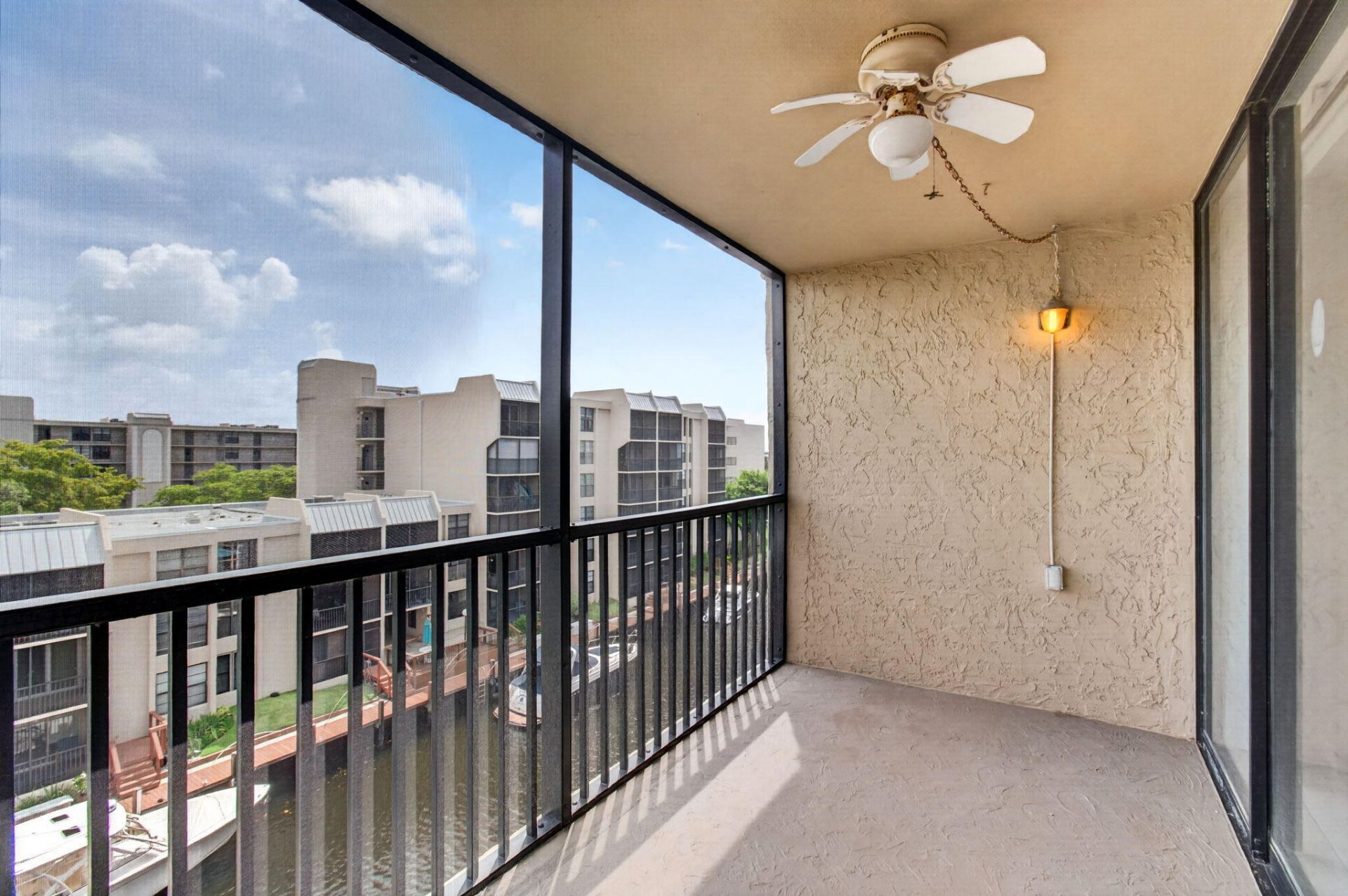 12 Royal Palm Way, Unit 501, Boca Raton, FL 33432 Photo