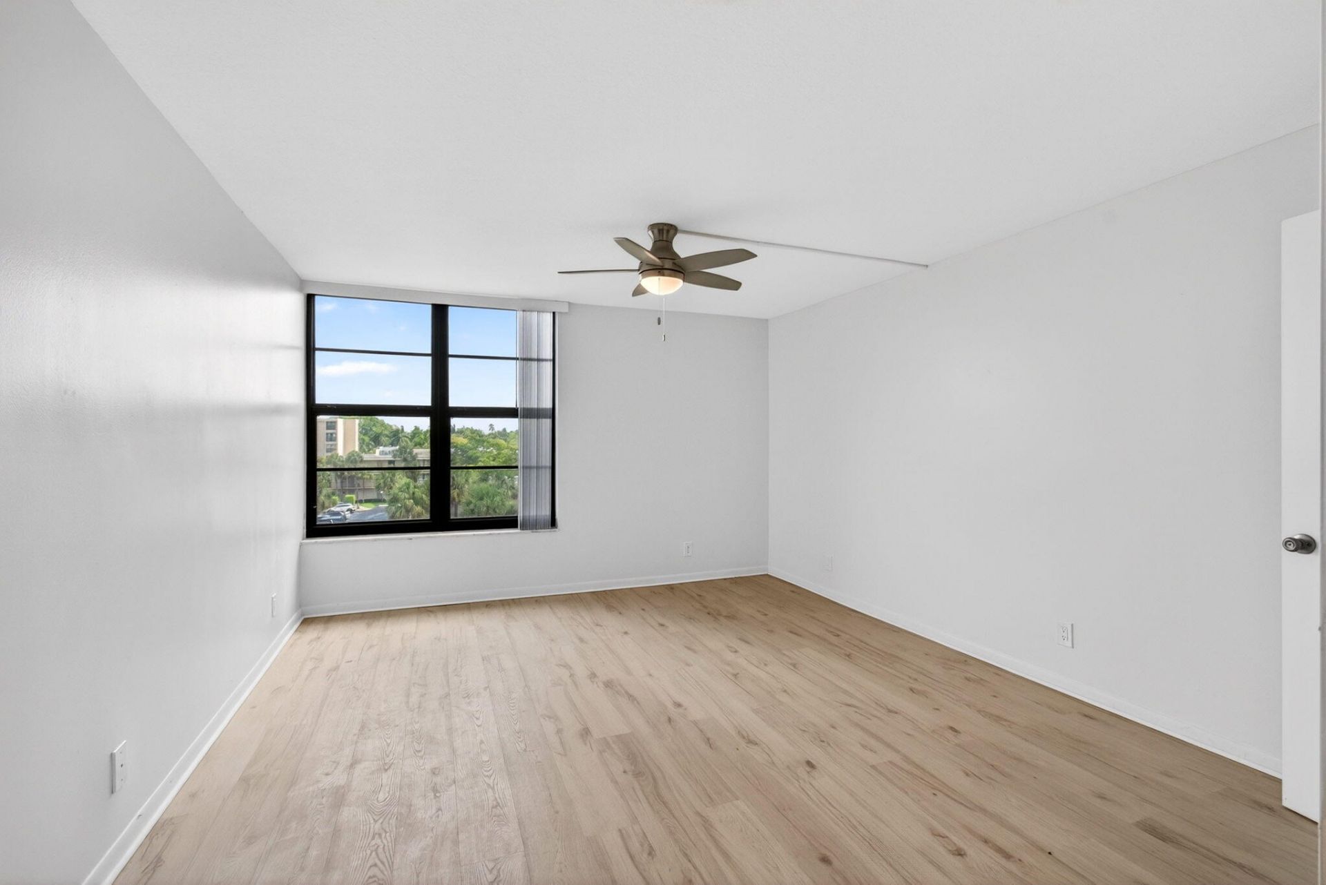 12 Royal Palm Way, Unit 501, Boca Raton, FL 33432 Photo