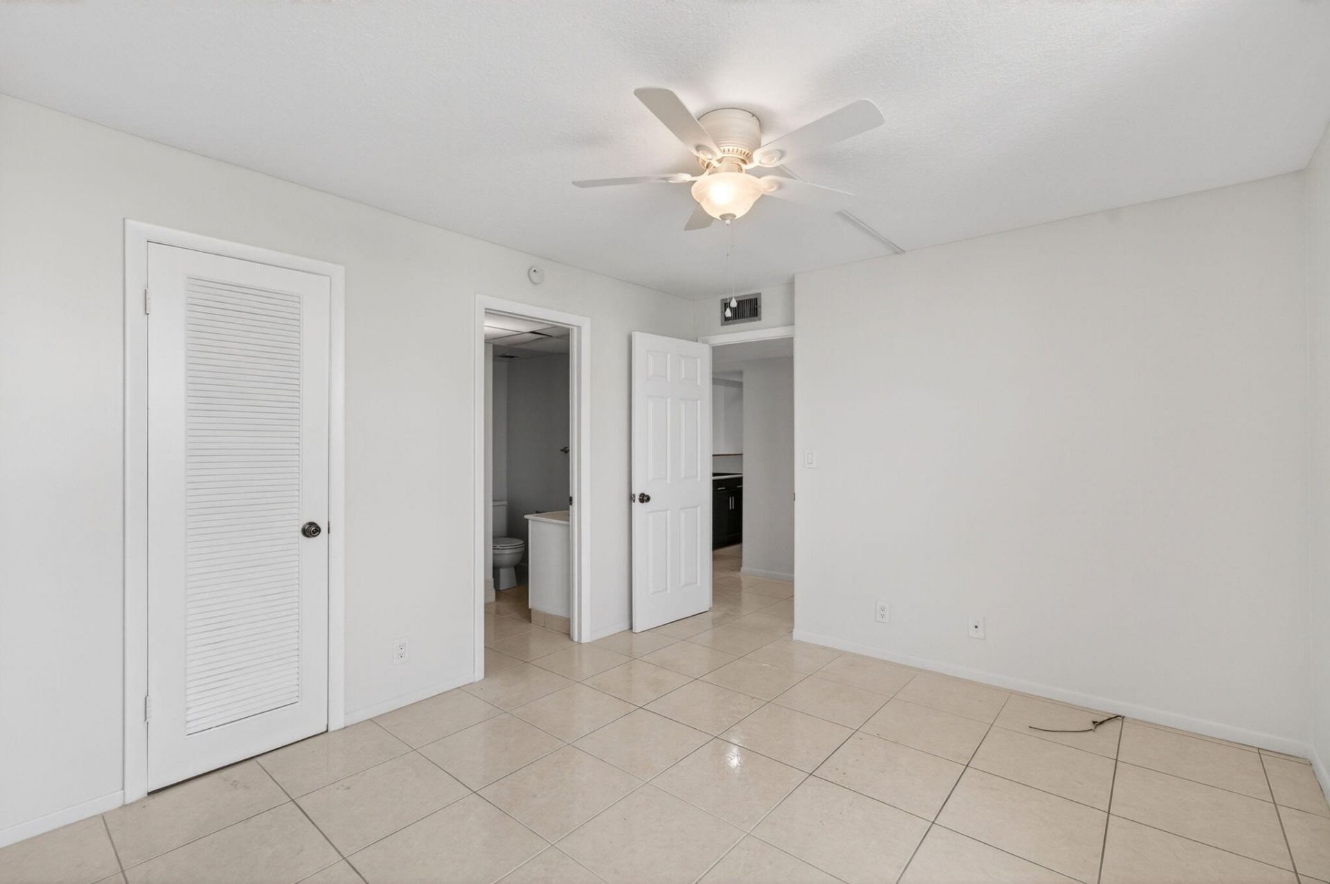 12 Royal Palm Way, Unit 501, Boca Raton, FL 33432 Photo