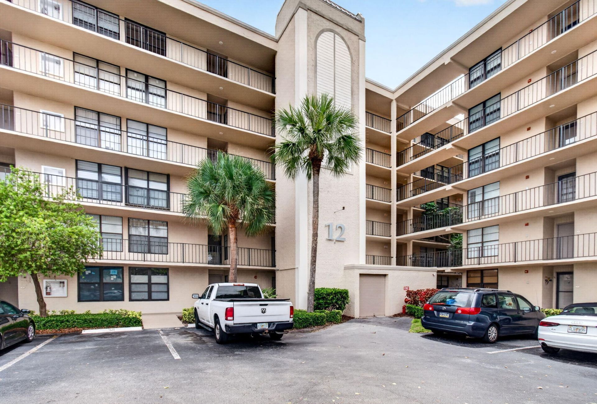 12 Royal Palm Way, Unit 501, Boca Raton, FL 33432 Photo