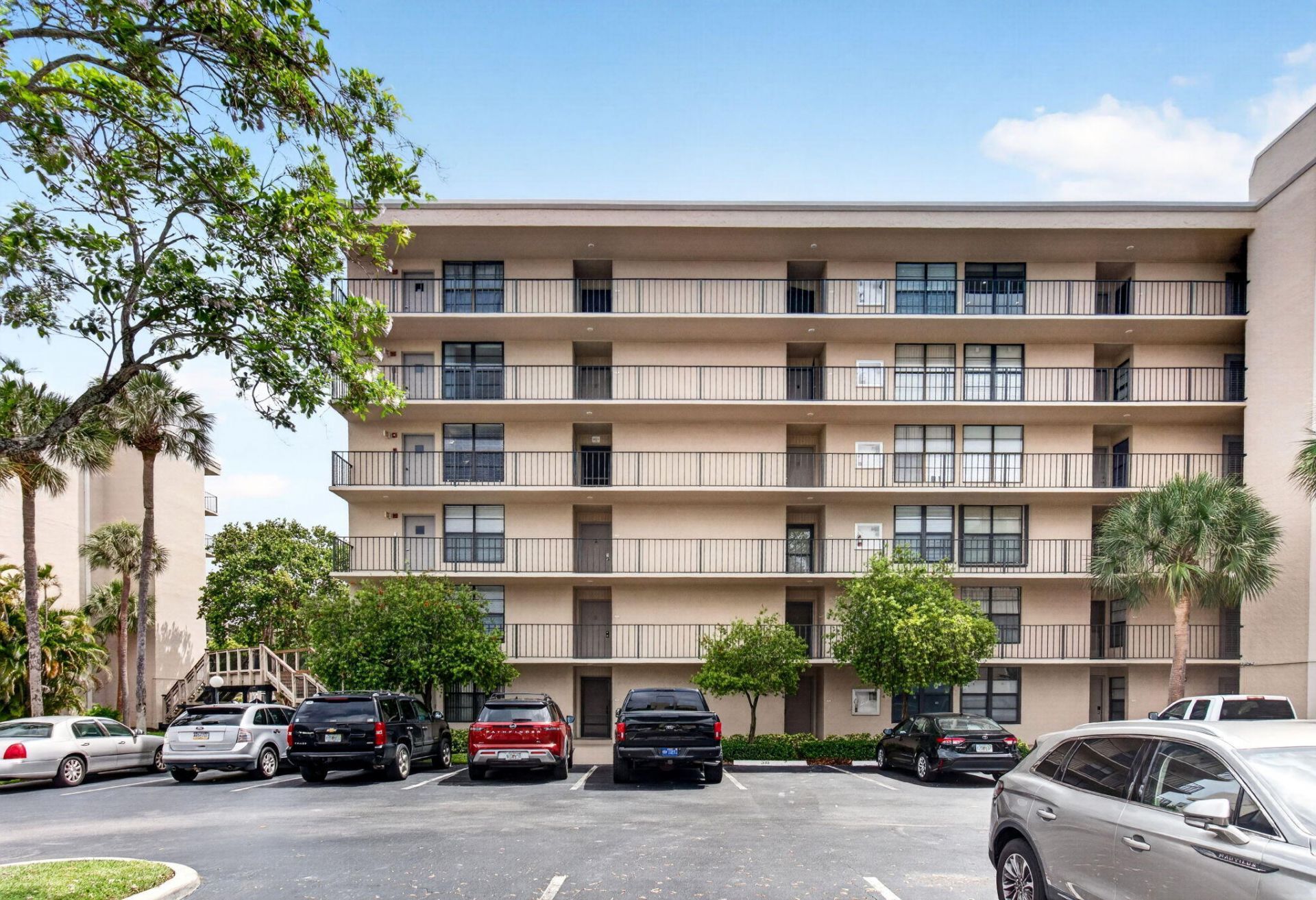 12 Royal Palm Way, Unit 501, Boca Raton, FL 33432 Photo