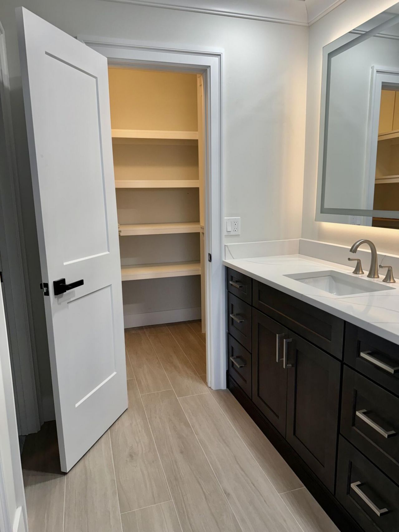 1740 NW 19th Terrace, Unit Apt 201, Delray Beach, FL 33445 Photo