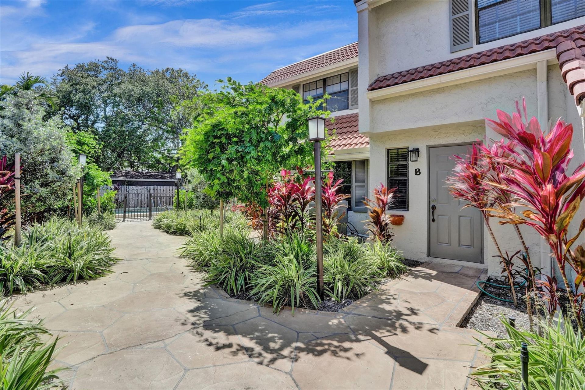 1415 Miami Road, Unit B, Fort Lauderdale, FL 33316 Photo