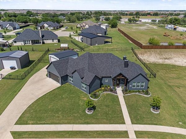 1007 Sinopa Street, Caddo Mills, TX 75135
