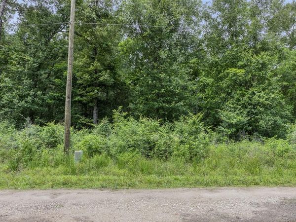 19116 Surrey, New Caney, TX 77357