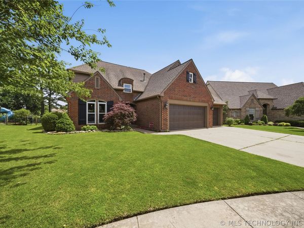 1609 W Helena Street, Broken Arrow, OK 74012