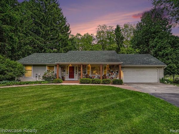 3609 Broadview Lane, Highland Twp, MI 48357