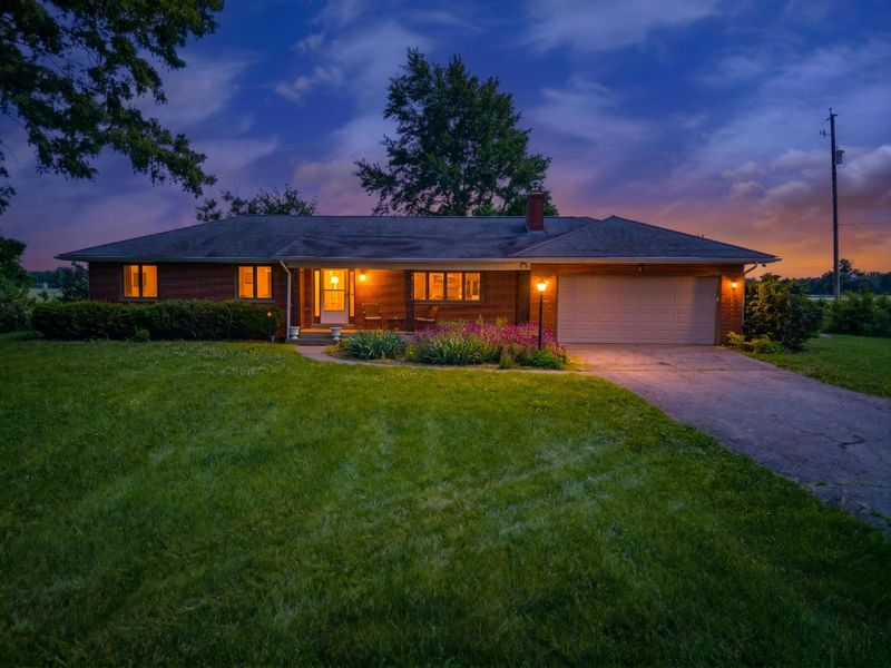 9225 W Broad Street, Galloway, OH 43119 Photo 2
