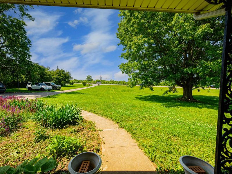 9225 W Broad Street, Galloway, OH 43119 Photo 6