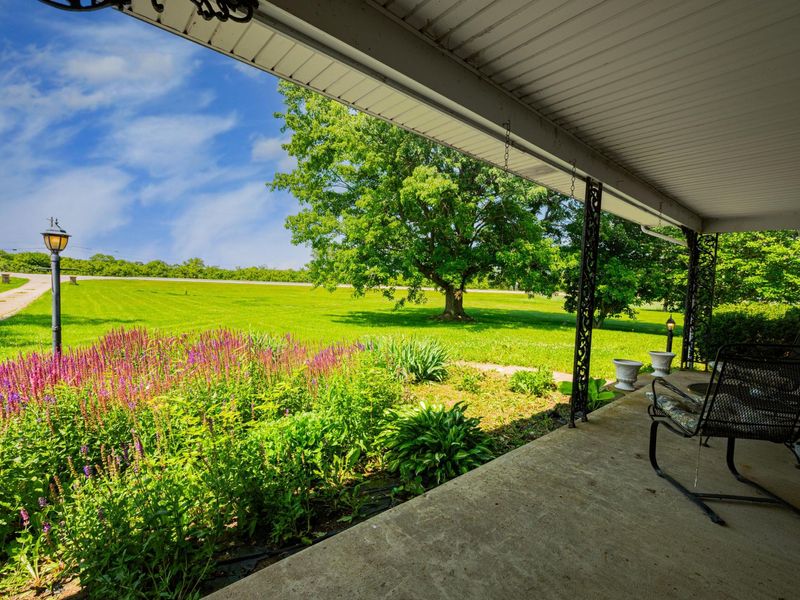 9225 W Broad Street, Galloway, OH 43119 Photo 7