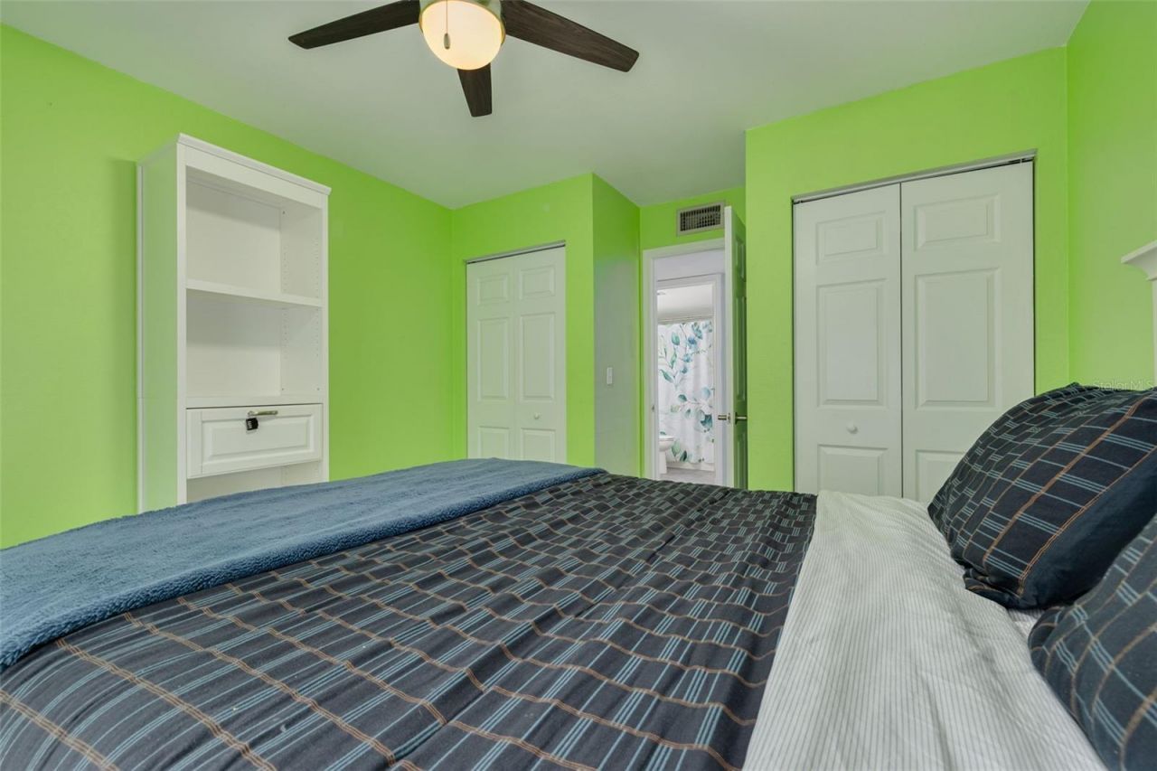 1326 Pine Ridge Circle E, Unit G2, Tarpon Springs, FL 34688 Photo