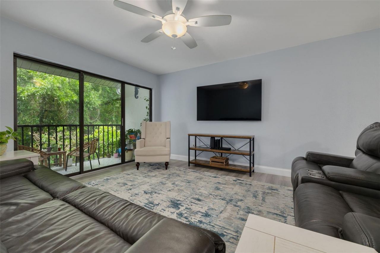 1326 Pine Ridge Circle E, Unit G2, Tarpon Springs, FL 34688 Photo