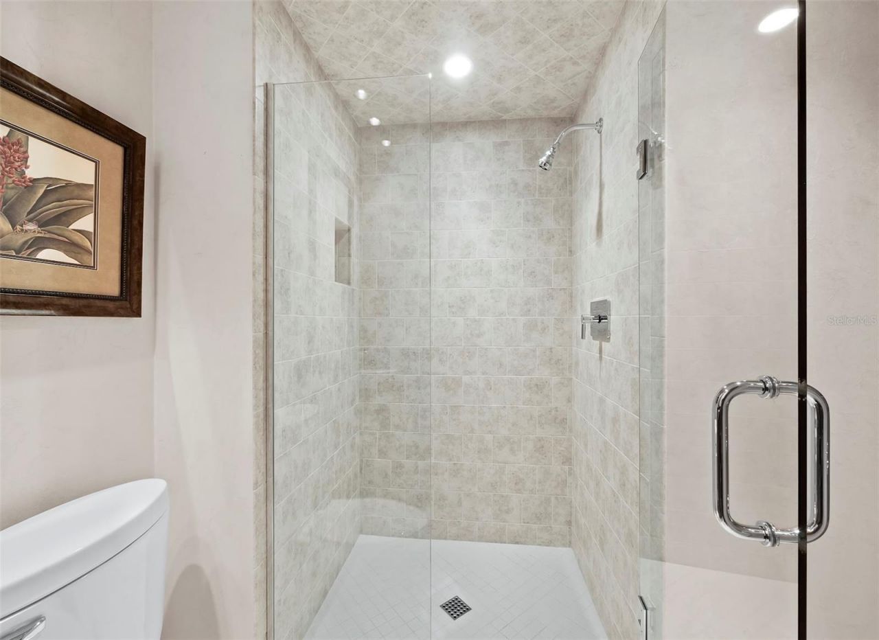 2185 Gulf Of Mexico Drive, Unit 212, Longboat Key, FL 34228 Photo