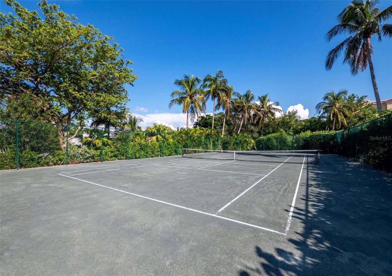 2185 Gulf Of Mexico Drive, Unit 212, Longboat Key, FL 34228 Photo