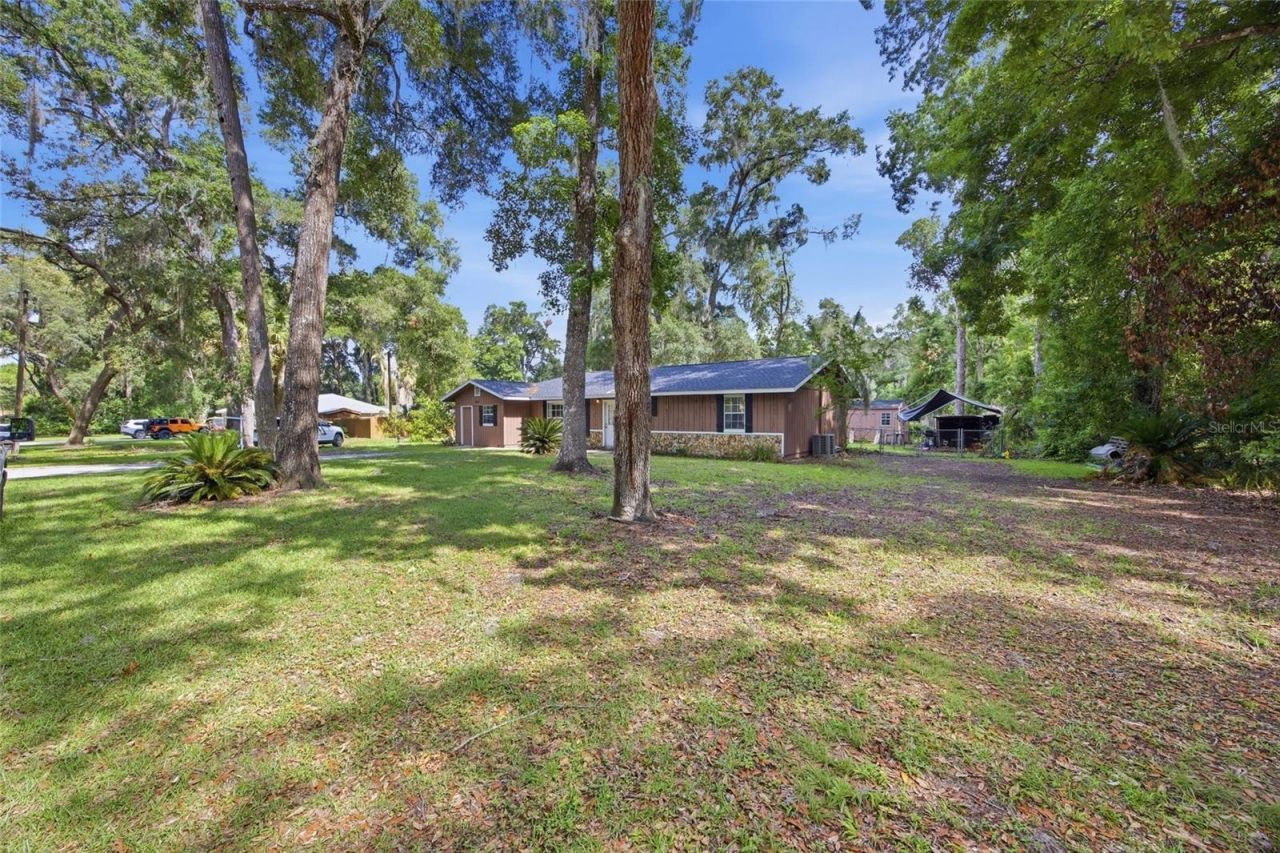 4300 NE 132nd Place, Anthony, FL 32617 Photo