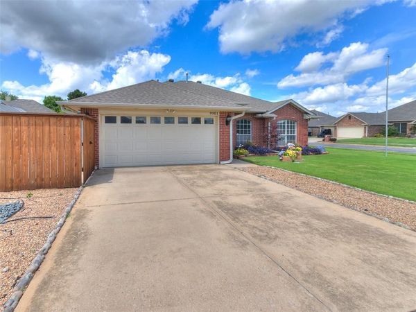 9901 SW 15th Terrace, Yukon, OK 73099