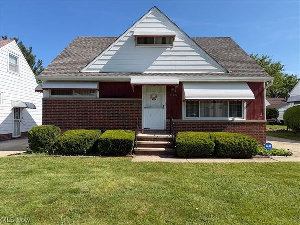 21131 Milan Drive , Euclid, OH 44119