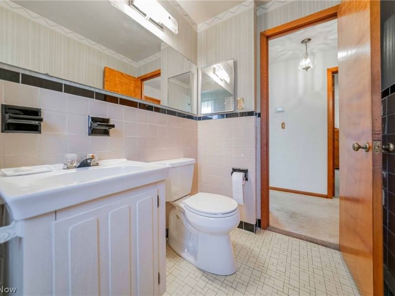 21131 Milan Drive, Euclid, OH 44119 Photo 7