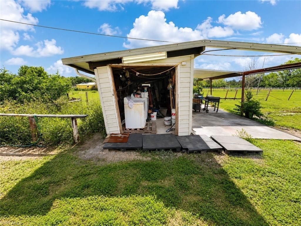 10351 Deal Rd , North Fort Myers, FL 33917 Photo