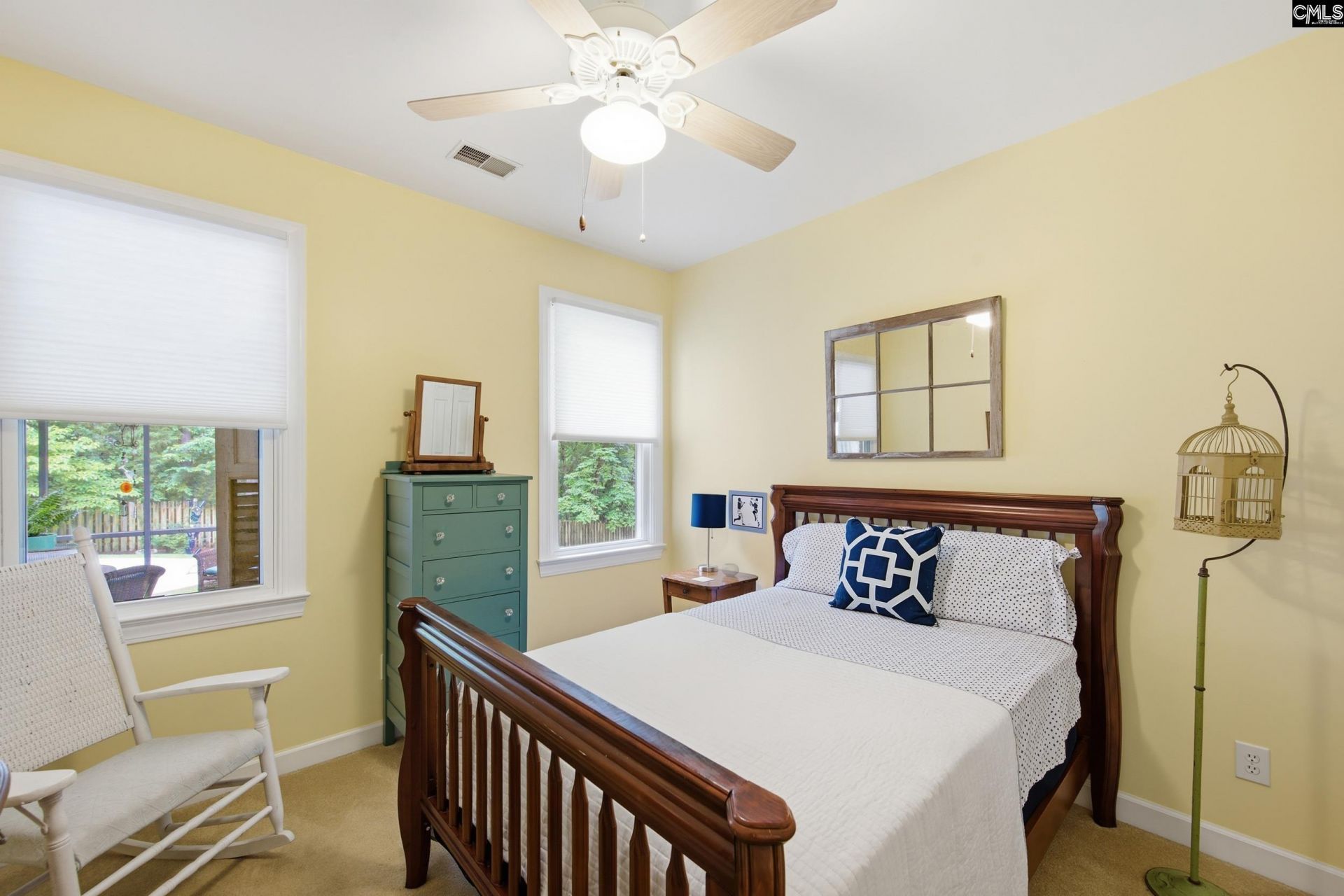 715 Gasque Court  Photo 32