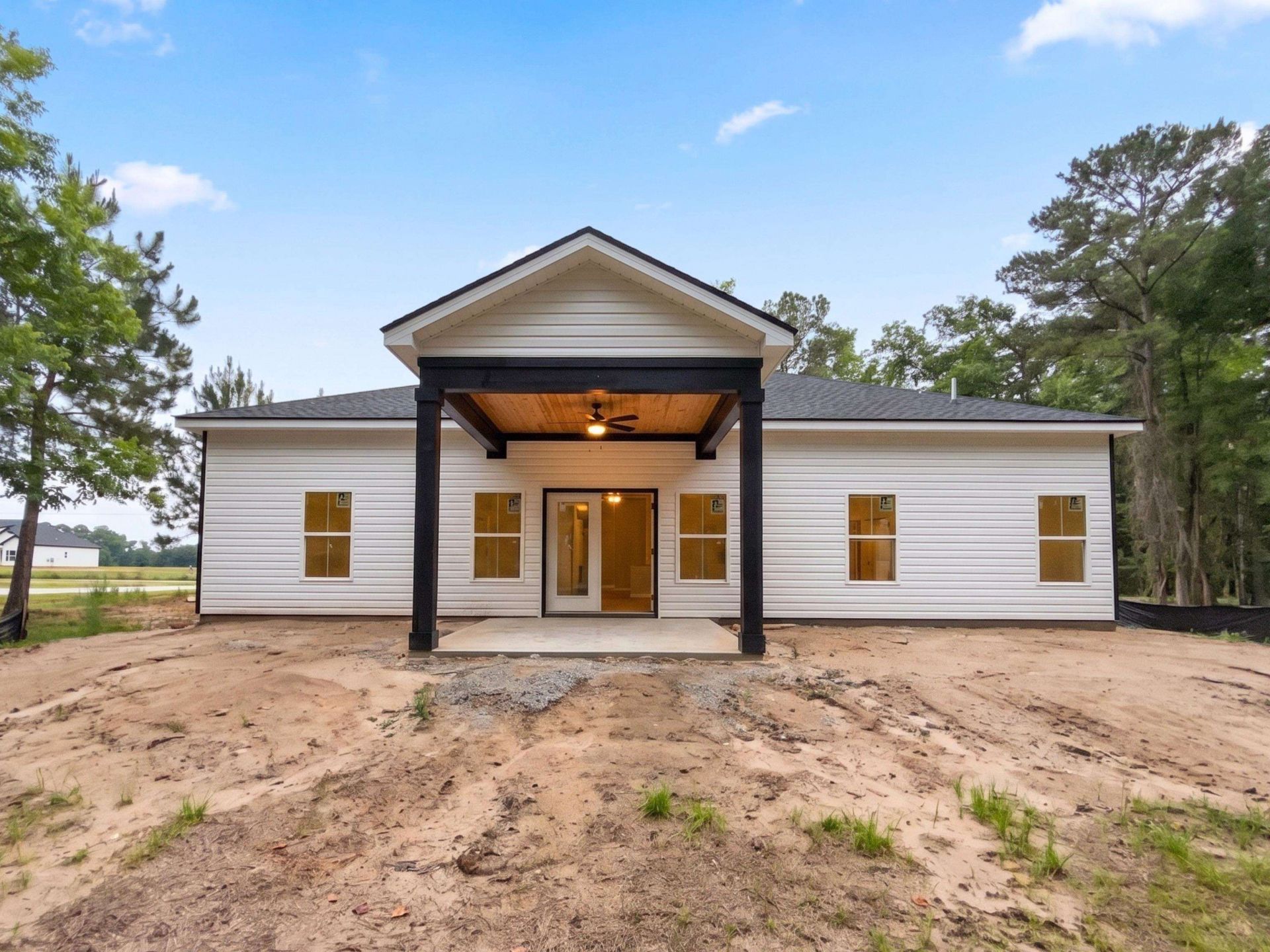 5649 Highway 668  Photo 12