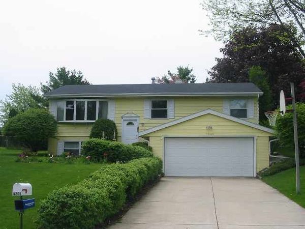 5205 Meadowood Drive, Fitchburg, WI 53711