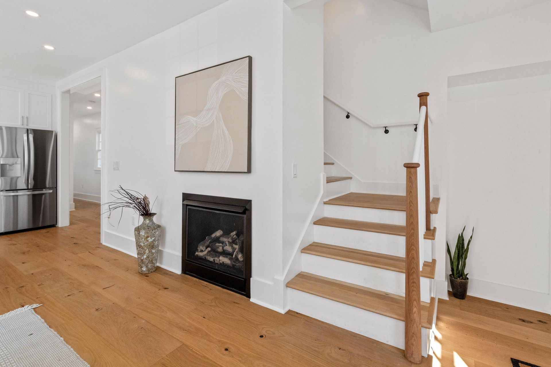 2 Henrietta Street Photo 14