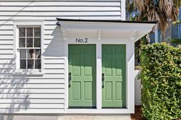 2 Henrietta Street photo 4