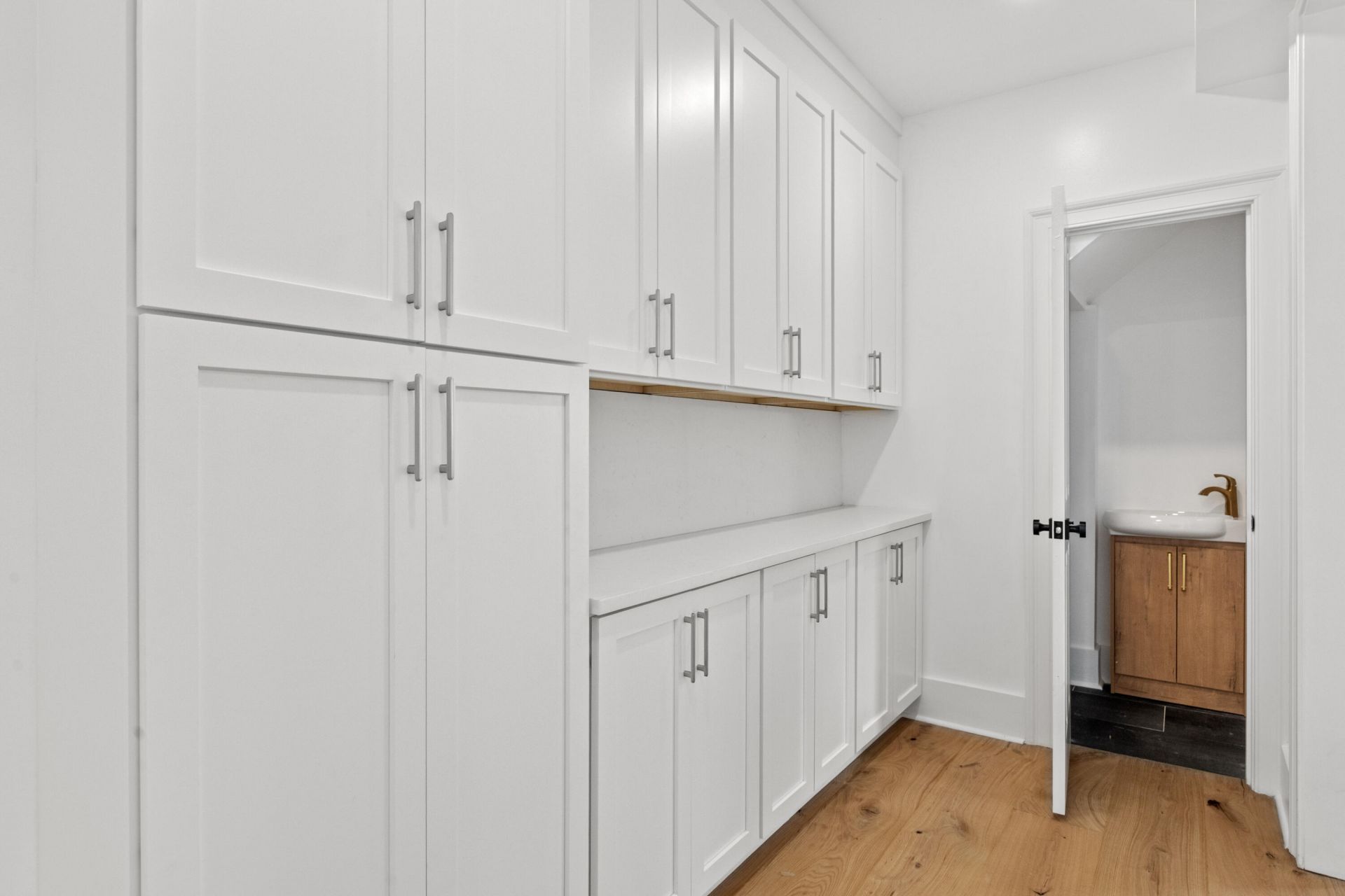 2 Henrietta Street Photo 21