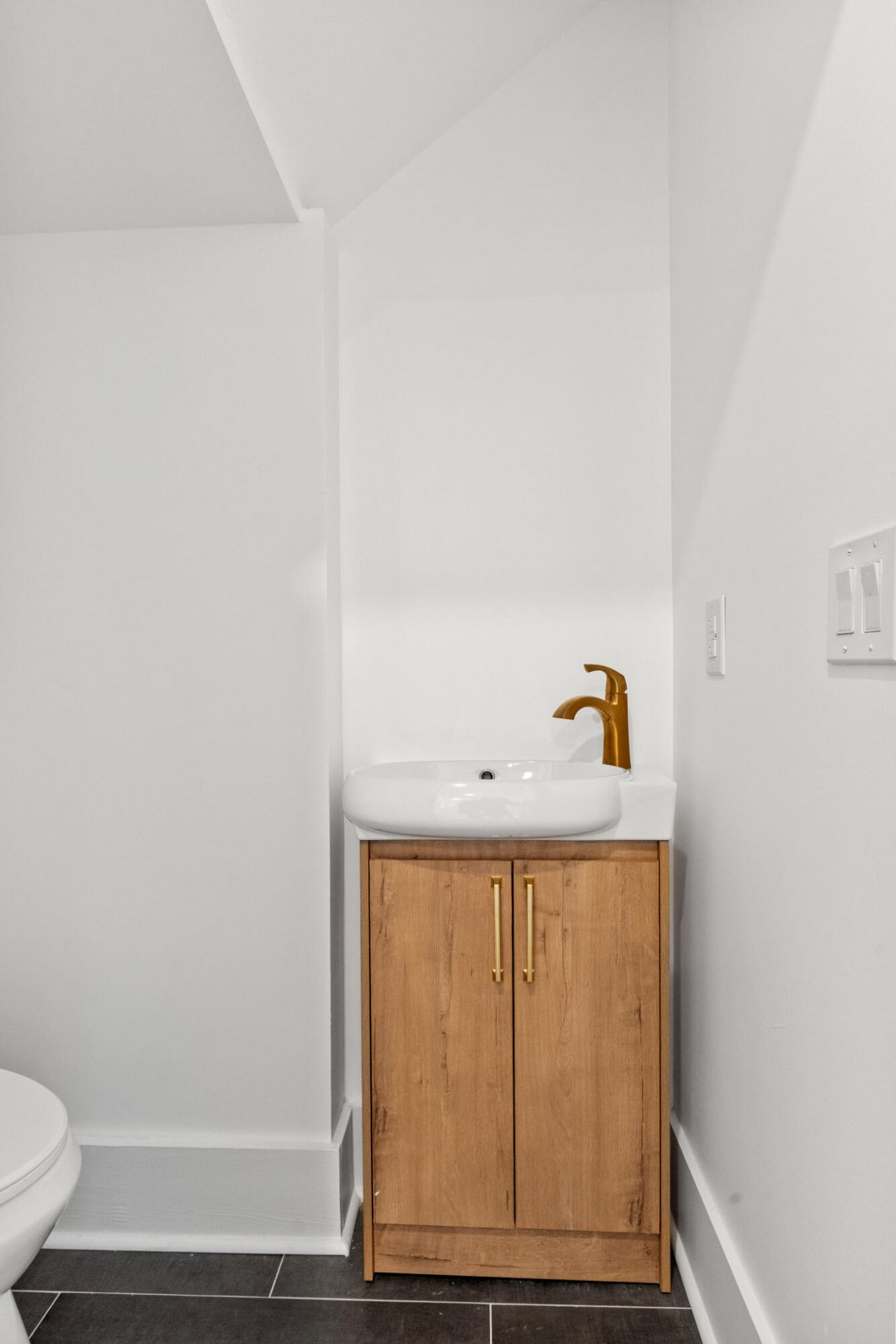 2 Henrietta Street Photo 22
