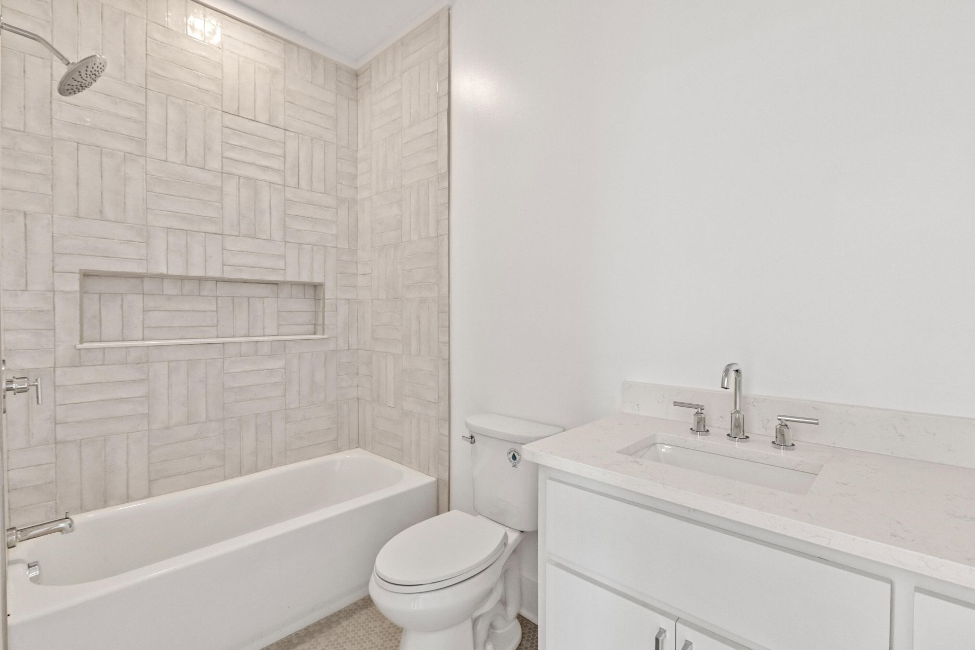 2 Henrietta Street Photo 33