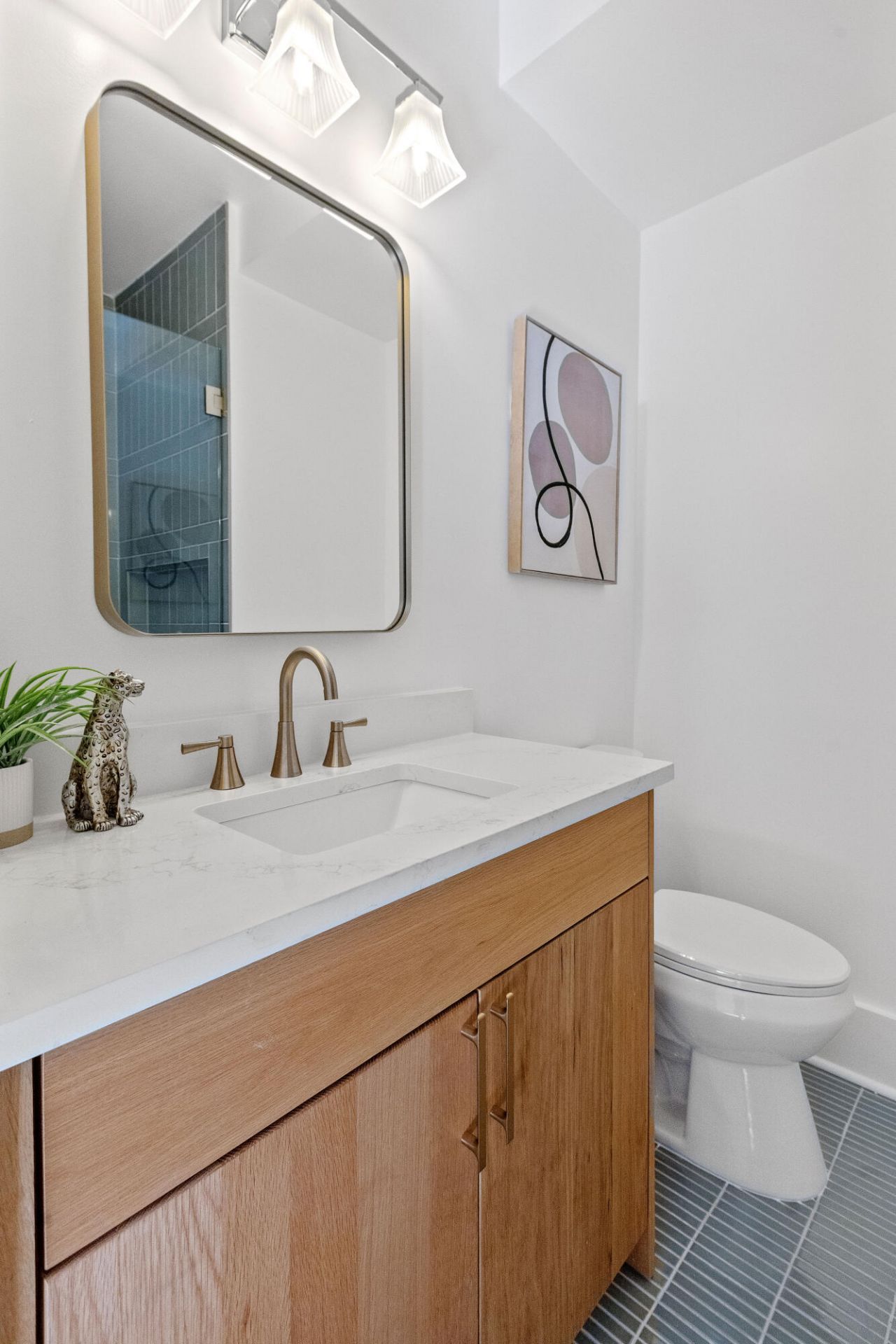 2 Henrietta Street Photo 33