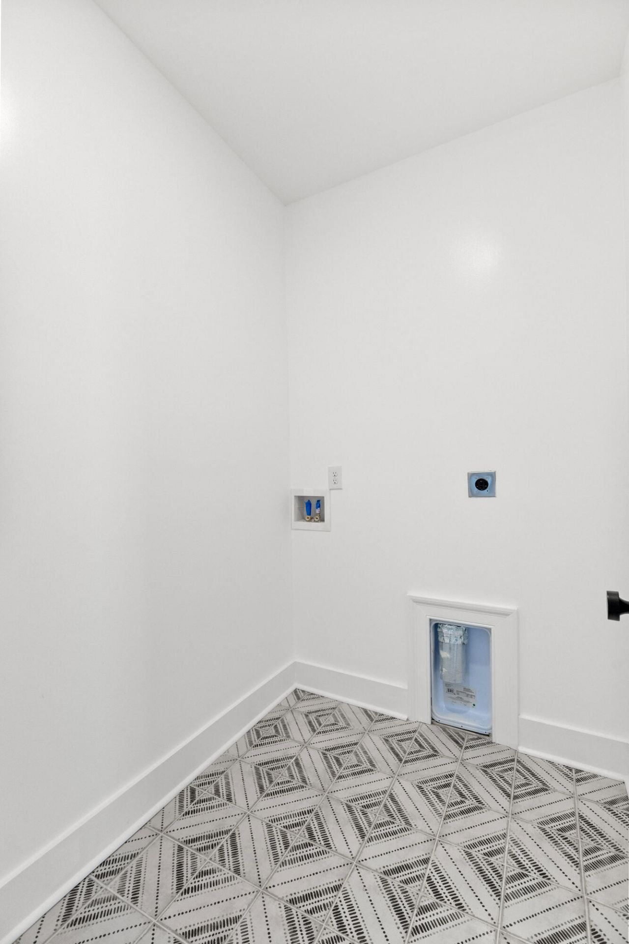 2 Henrietta Street Photo 35