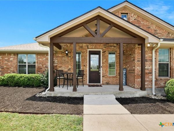 212 Christine Lane, Liberty Hill, TX 78642