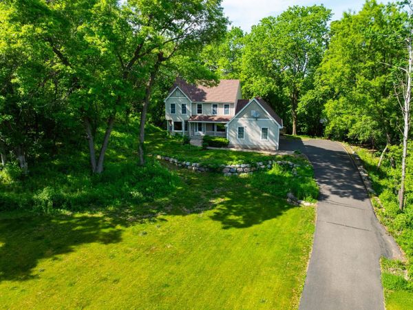 875 Midwest Trail N, Lake Elmo, MN 55042