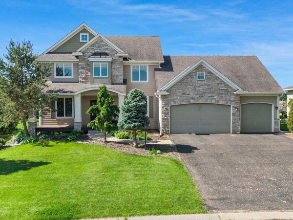 1634 Isabella Parkway, Chaska, MN 55318
