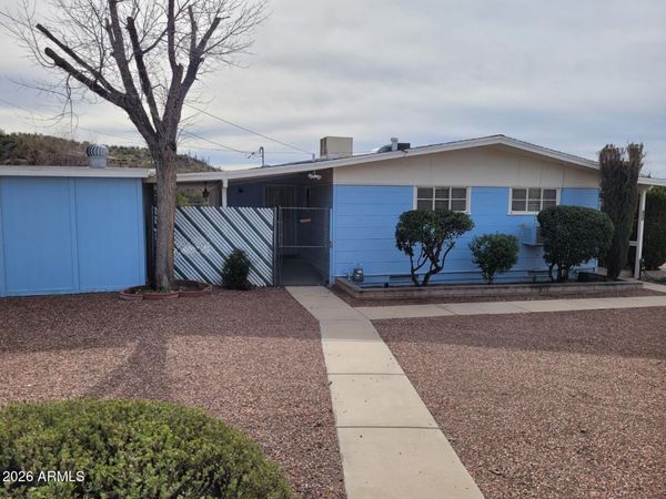 600 EL RECREO Court, Wickenburg, AZ 85390