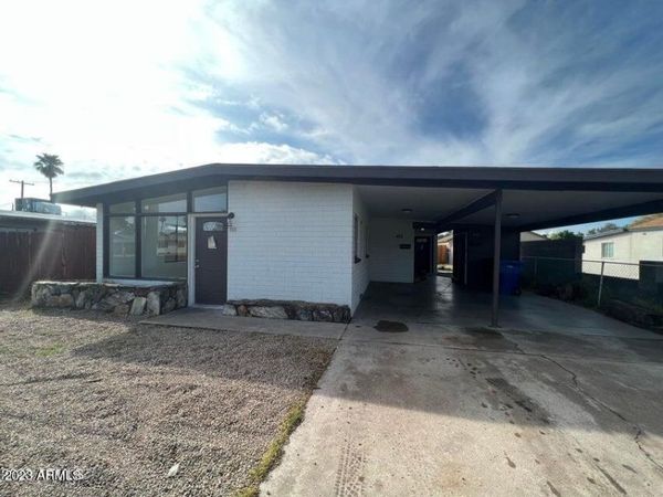 453 W UNIVERSITY Drive, Mesa, AZ 85201