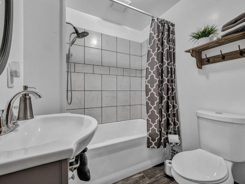 2250 Claus, Vermilion, OH 44089 Photo 24