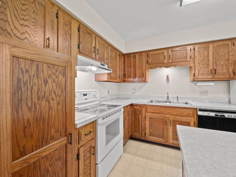 1811 Jeffries Road, Huron, OH 44839 Photo 16