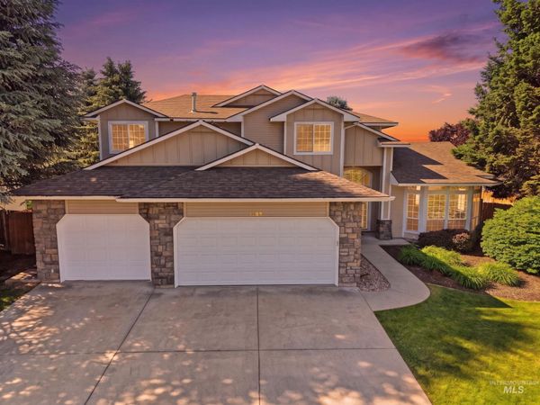 13621 W Pala Mesa Drive, Boise, ID 83713