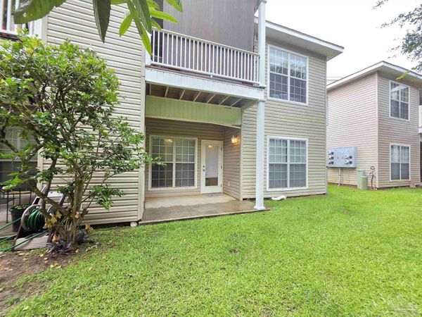 7101 Joy St, Unit H-1, Pensacola, FL 32504