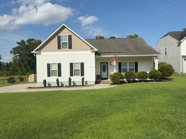 144 Backfield Place, Jacksonville, NC 28540