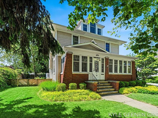 14 E 24th Street, Holland, MI 49423