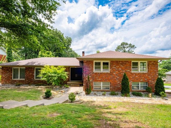 316 N Plaza Drive, Little Rock, AR 72205