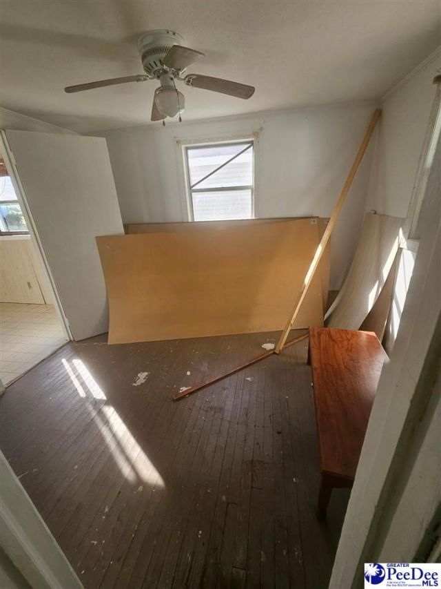 1104 W 12th Ave Photo 4