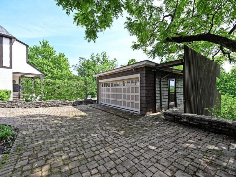 161 Lafayette Circle, Cincinnati, OH 45220 Photo 44