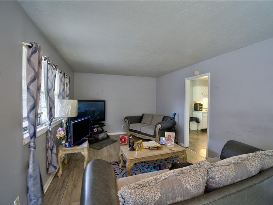 Property Image 25