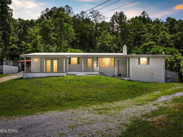 158 Stiles Rd, Madisonville, TN 37354